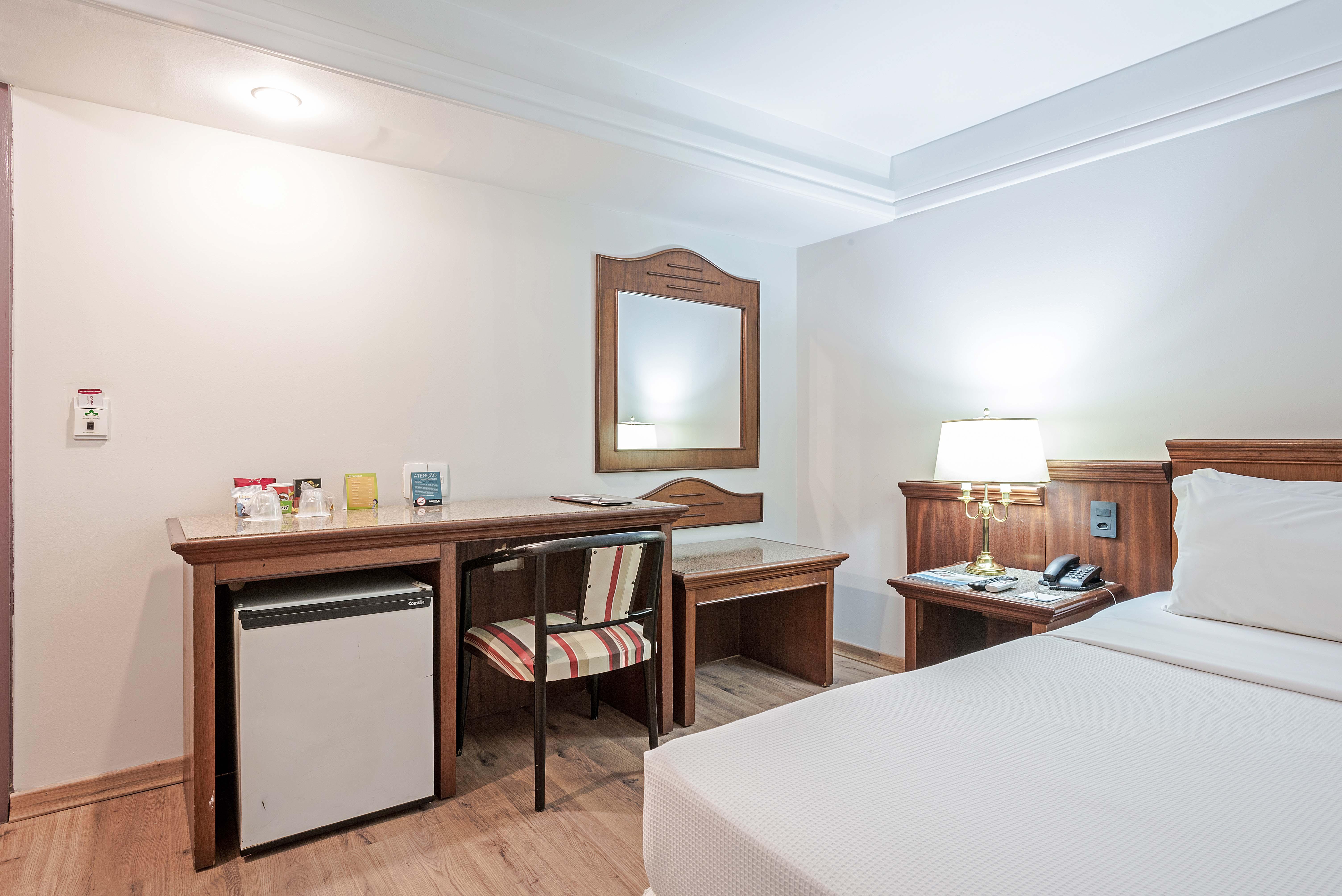 Rede Andrade Braz Hotel Curitiba Eksteriør billede