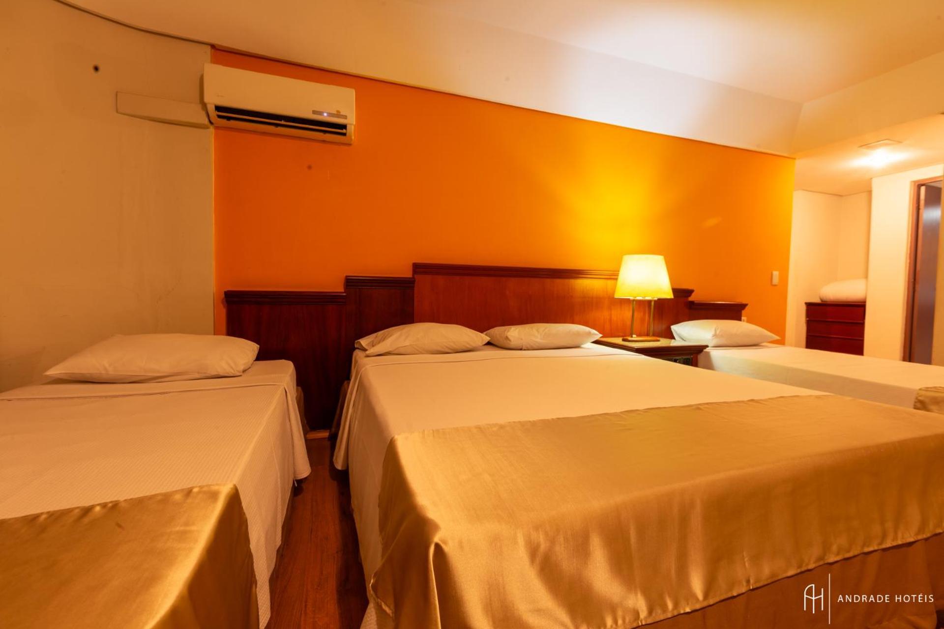 Rede Andrade Braz Hotel Curitiba Eksteriør billede