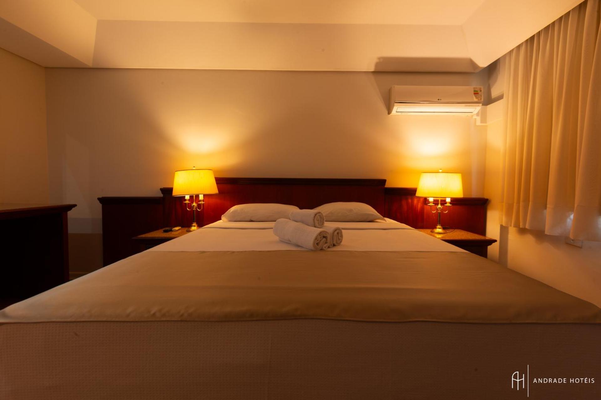 Rede Andrade Braz Hotel Curitiba Eksteriør billede