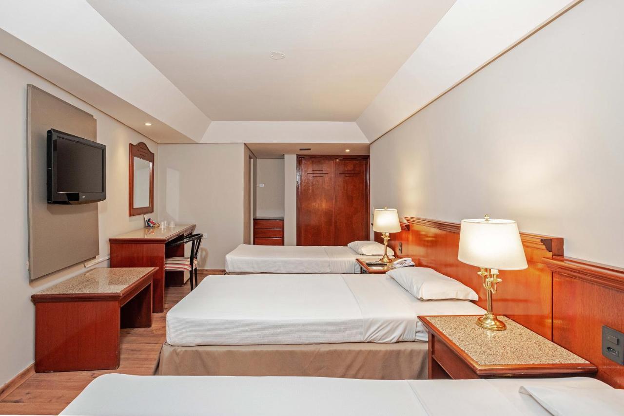 Rede Andrade Braz Hotel Curitiba Eksteriør billede